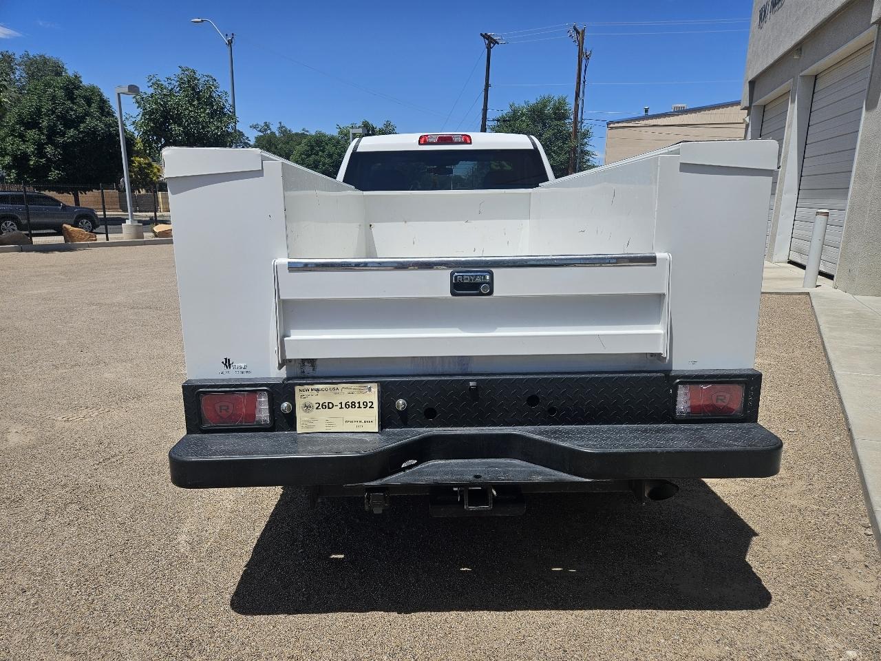 Chevrolet Silverado 2500HD 2WD Reg Cab 142" Work Truck 2023