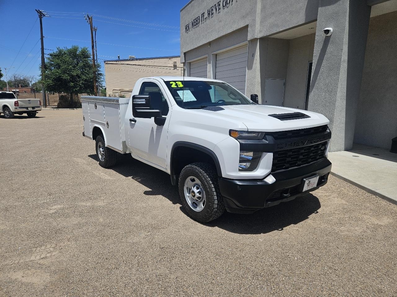 Chevrolet Silverado 2500HD 2WD Reg Cab 142" Work Truck 2023