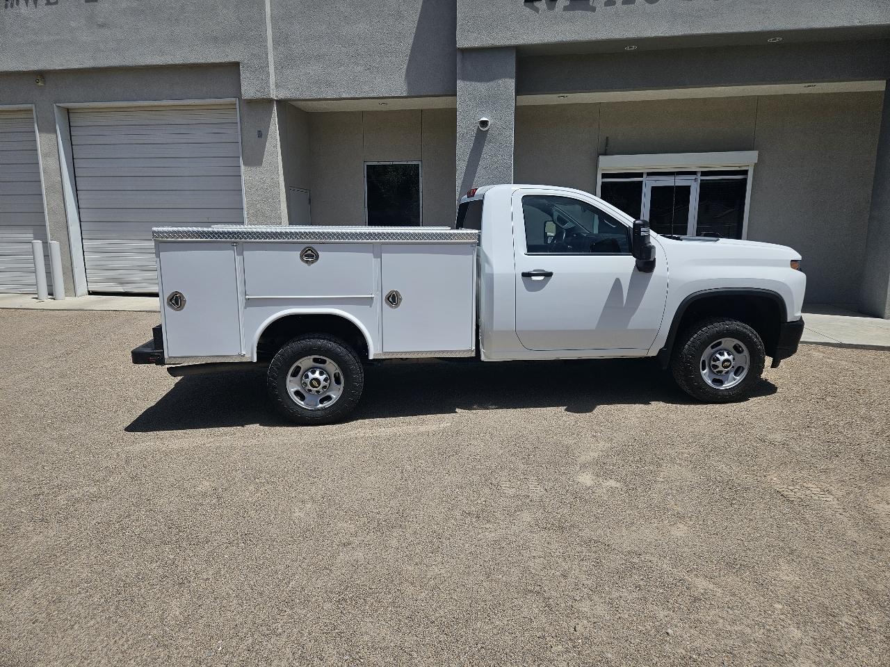 Chevrolet Silverado 2500HD 2WD Reg Cab 142" Work Truck 2023