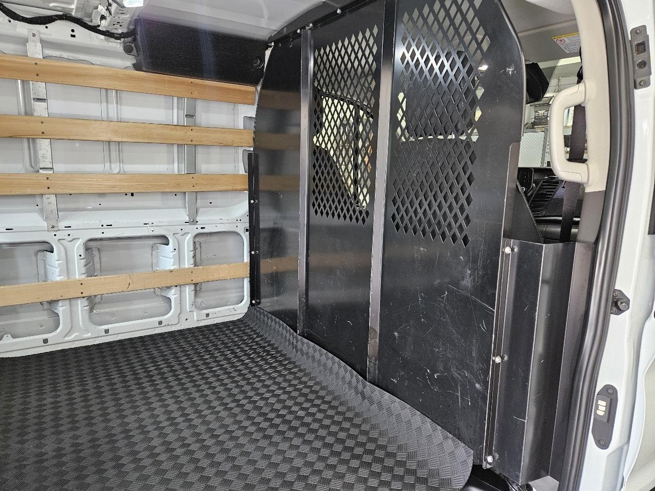 Ford Transit Cargo Van T-250 130" Low Rf 9070 GVWR RWD 2024