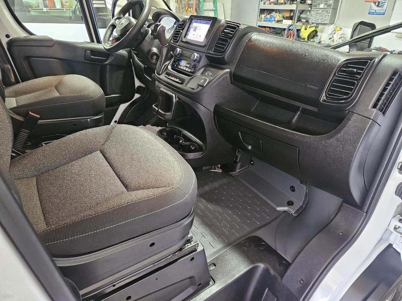 RAM ProMaster Cargo Van Tradesman 2500 High Roof 159" WB w/Pass Seat 2025
