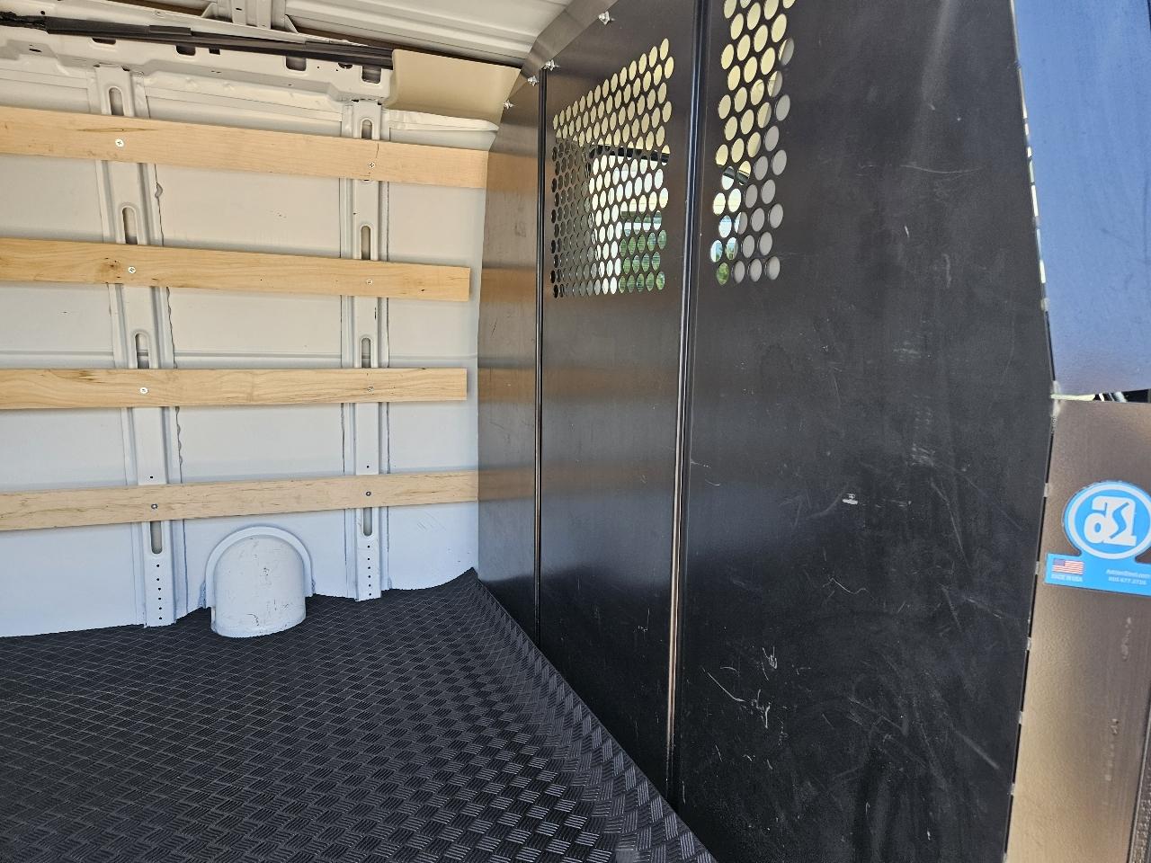 Chevrolet Express Cargo Van RWD 2500 135" 2025