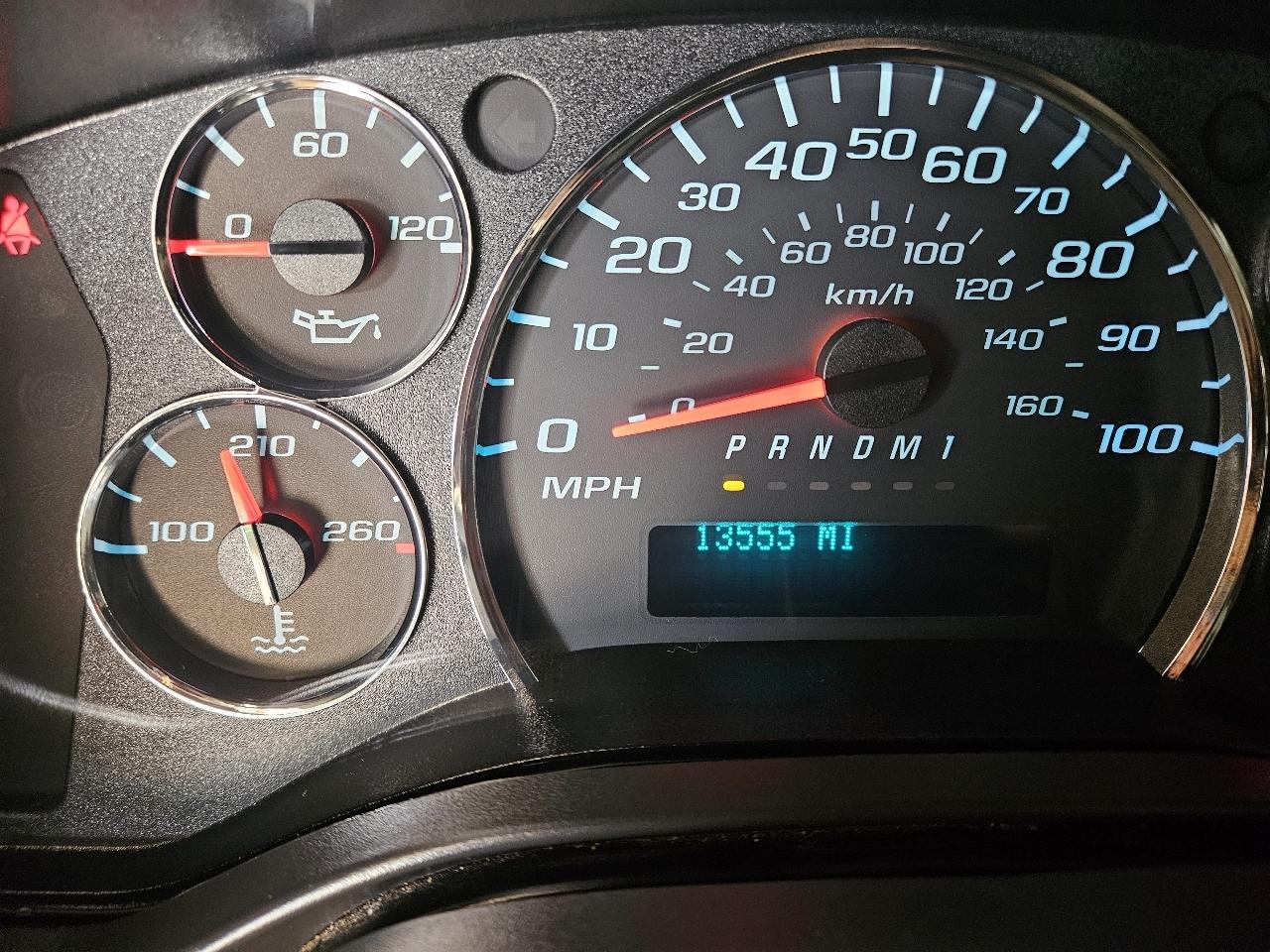 Chevrolet Express Cargo Van RWD 2500 135" 2025