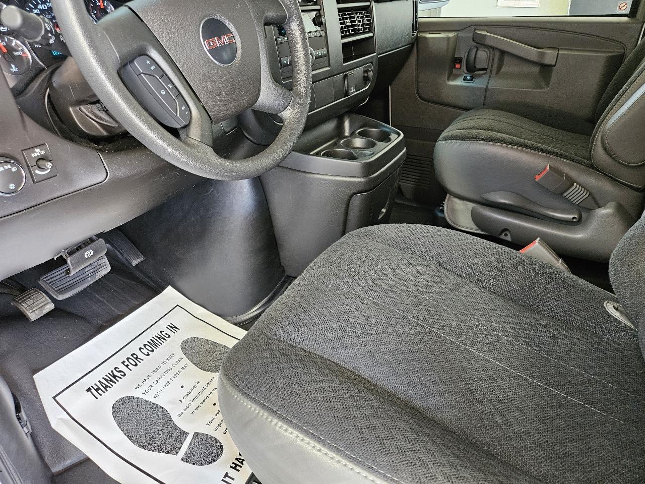 GMC Savana Cargo Van RWD 2500 135" 2025