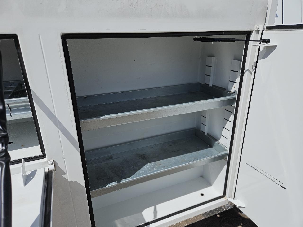 2022 RAM 2500 Tradesman 4x4 Crew Cab 8' Box