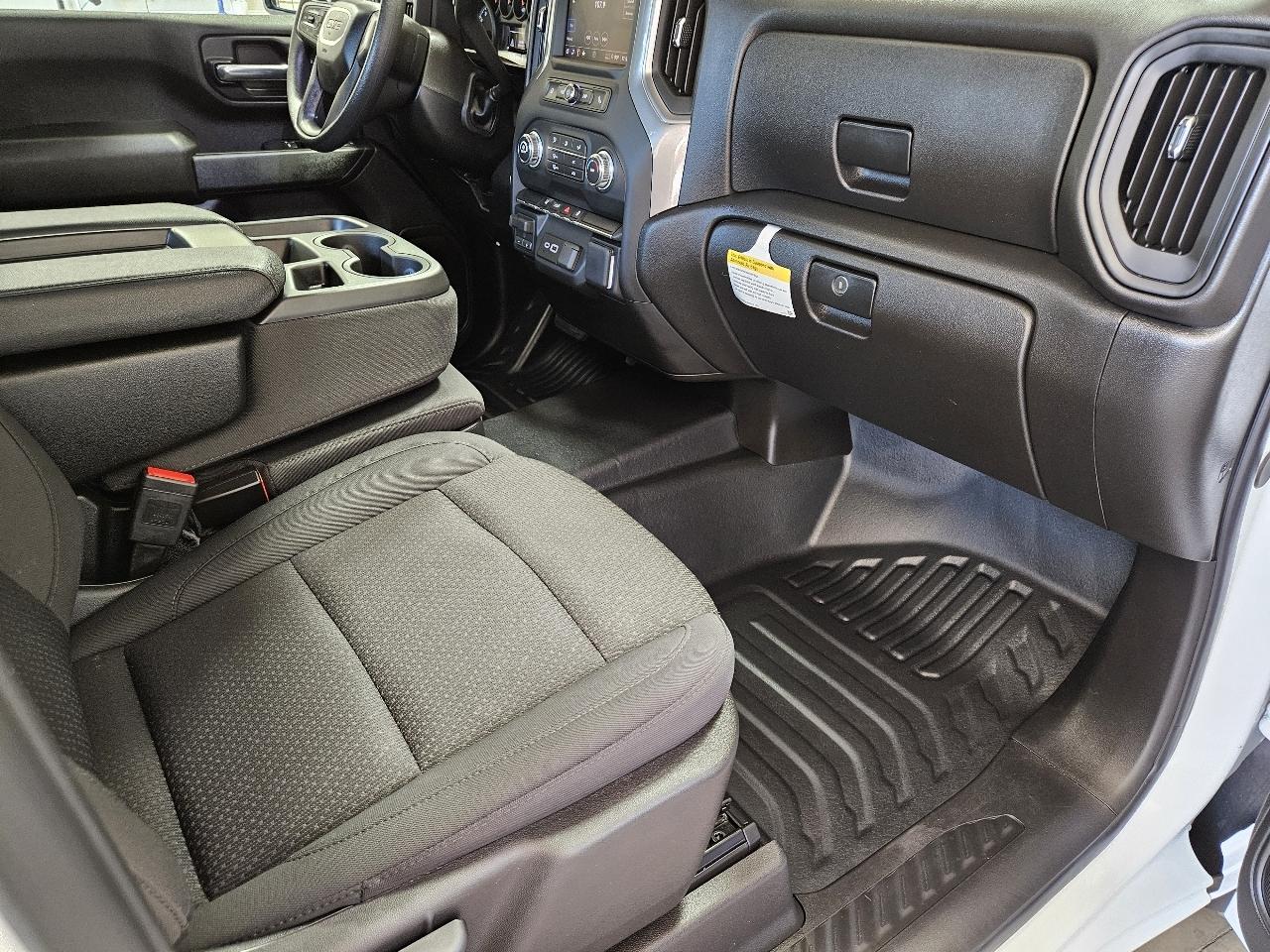 GMC Sierra 2500HD 4WD Double Cab 162" Pro 2026