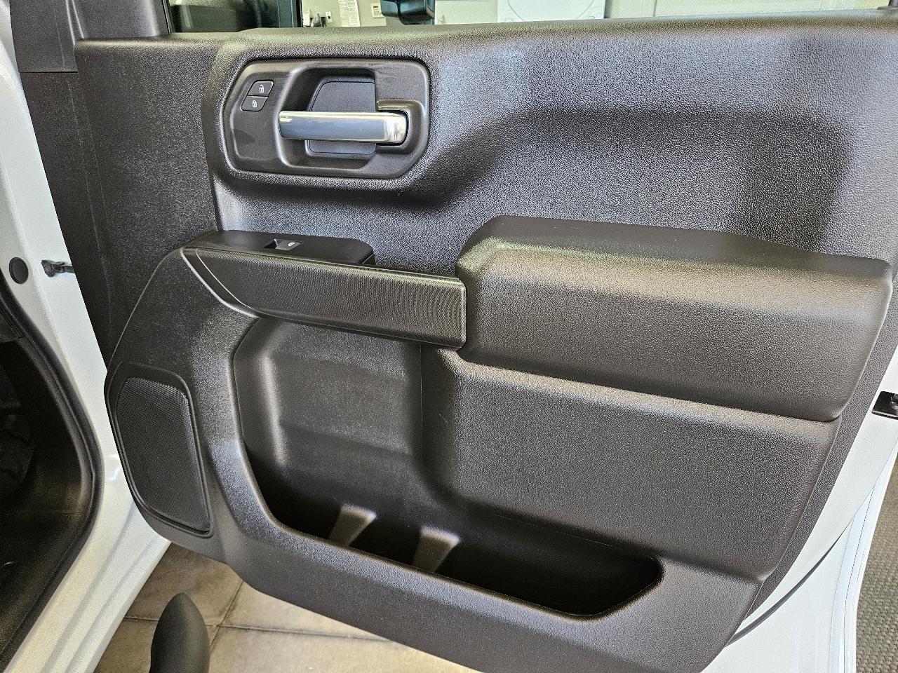 GMC Sierra 2500HD 4WD Double Cab 162" Pro 2026