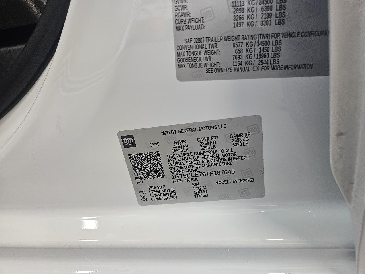 GMC Sierra 2500HD 4WD Double Cab 162" Pro 2026