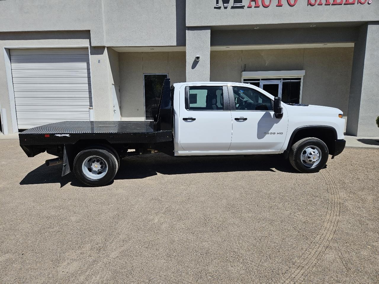 Chevrolet Silverado 3500HD CC 4WD Crew Cab 177" WB, 60" CA Work Truck 2026
