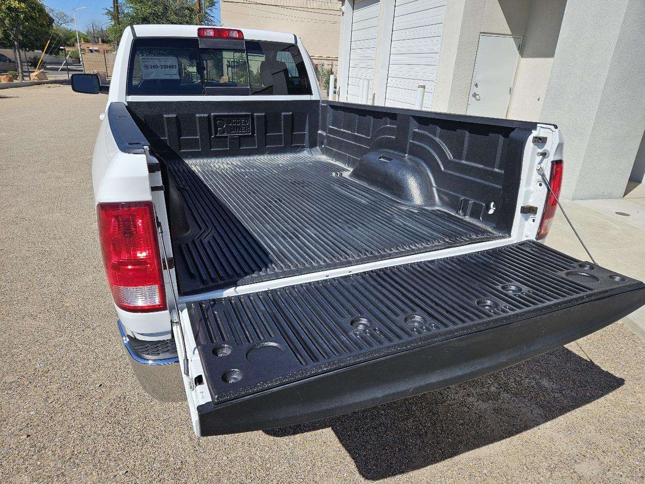 RAM 1500 Classic SLT 4x4 Reg Cab 8' Box 2019