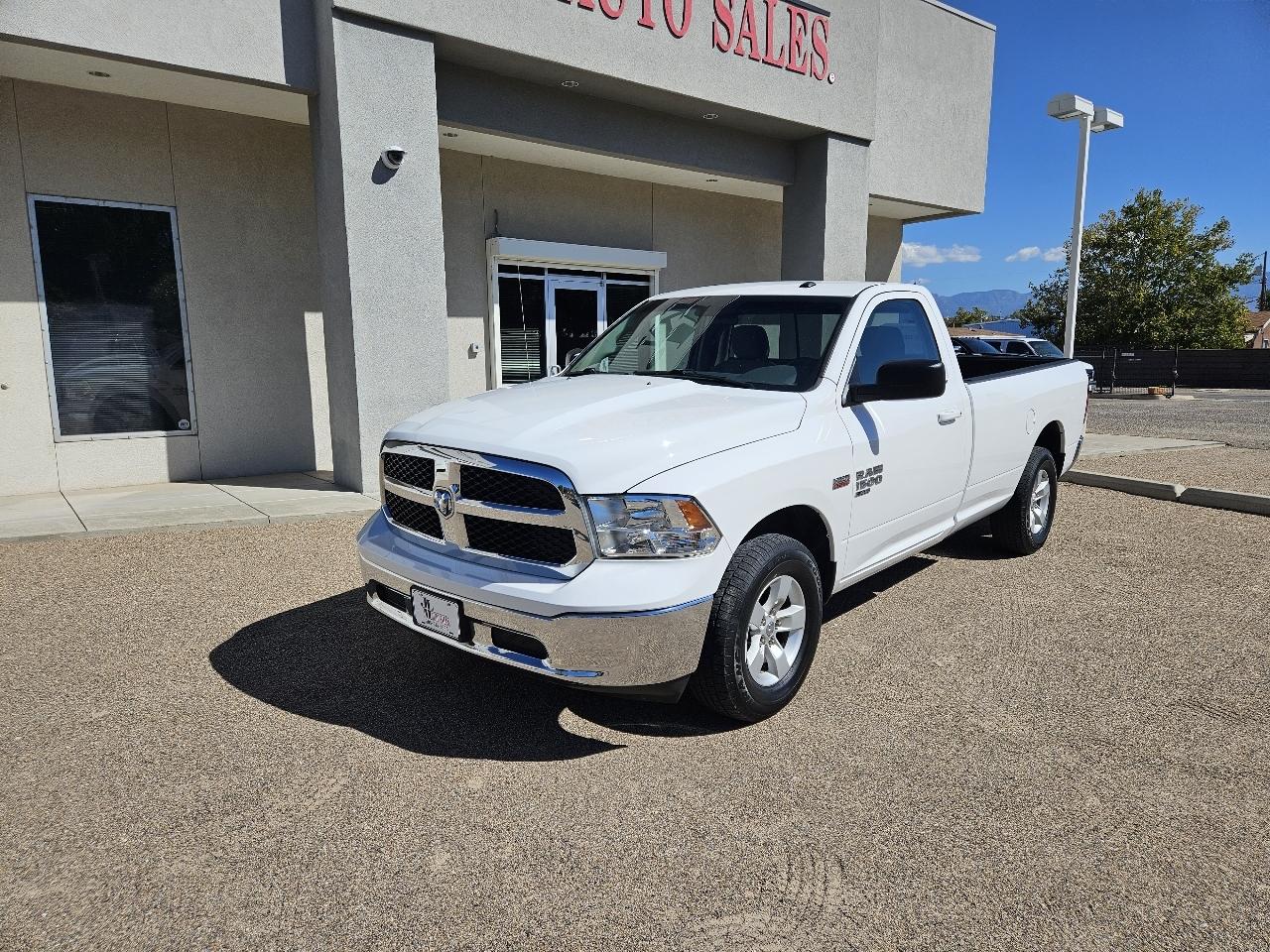 2019 RAM 1500 Classic SLT 4x4 Reg Cab 8' Box