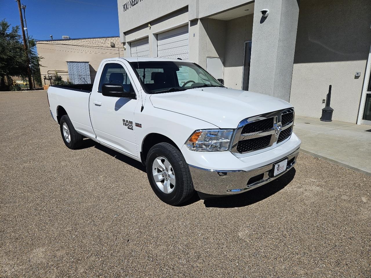 RAM 1500 Classic SLT 4x4 Reg Cab 8' Box 2019