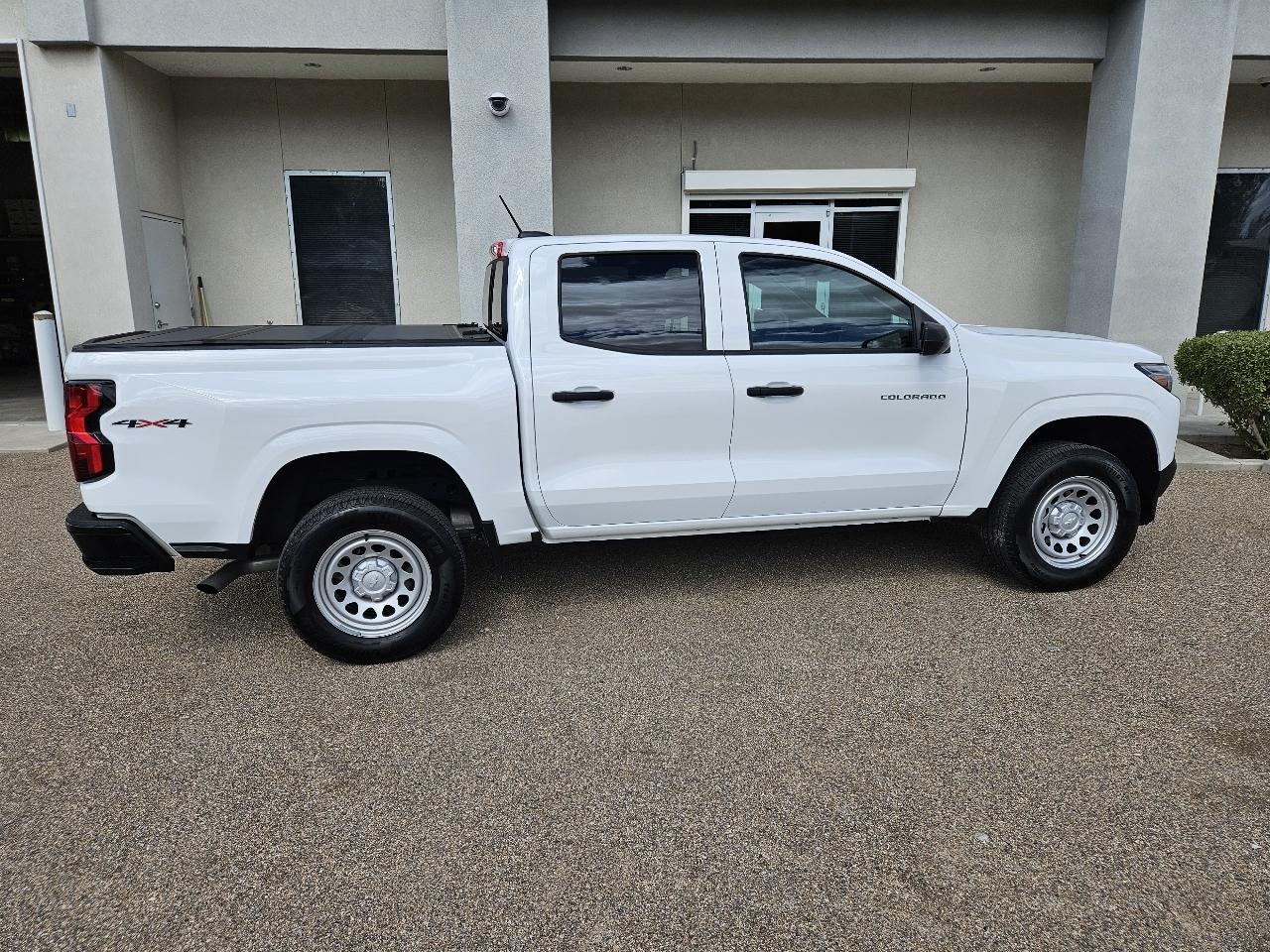 Chevrolet Colorado 4WD Crew Cab WT 2024