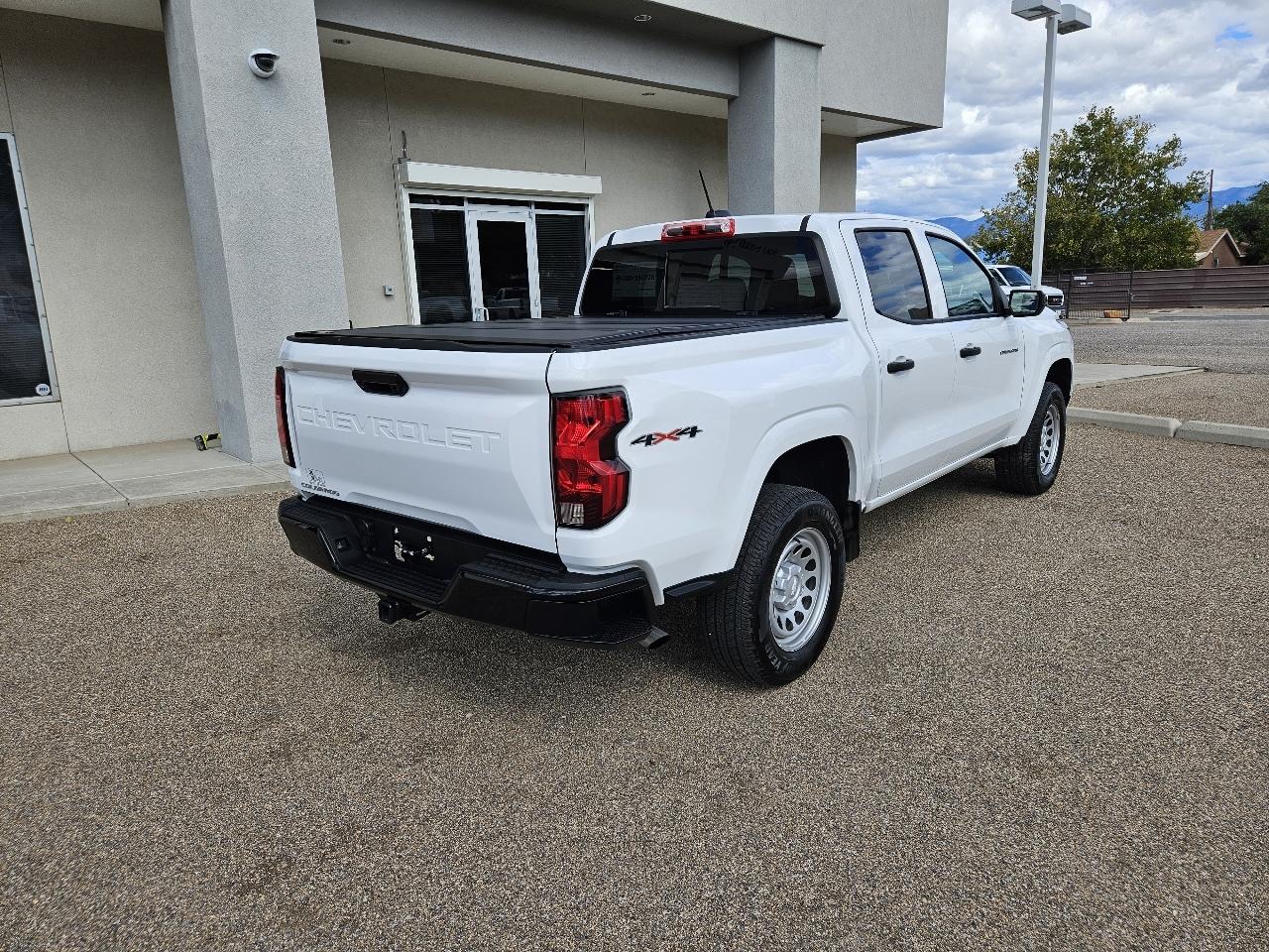 Chevrolet Colorado 4WD Crew Cab WT 2024