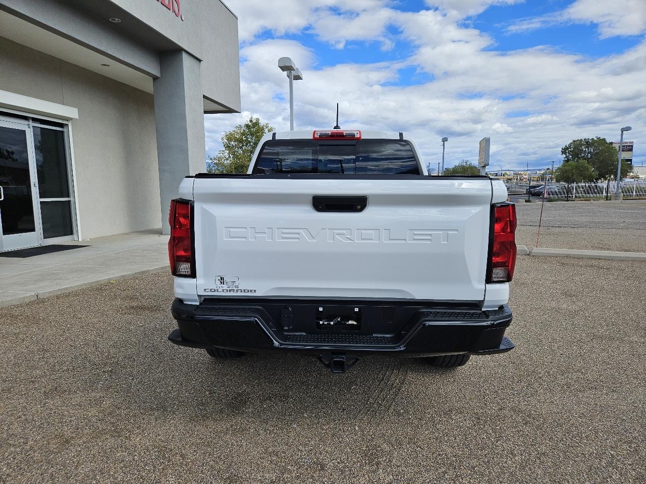 Chevrolet Colorado 4WD Crew Cab WT 2024