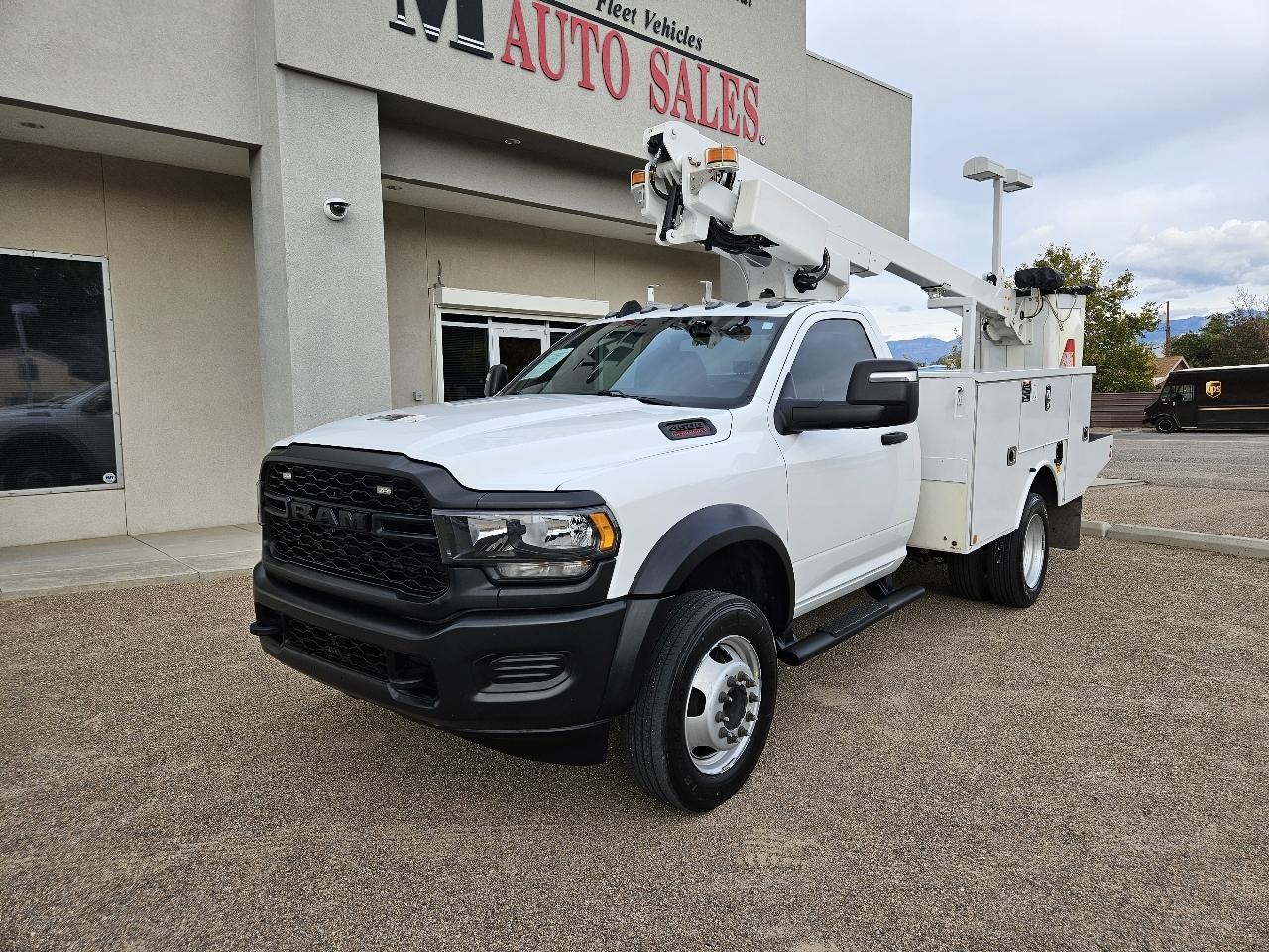 2024 RAM 4500 Chassis Cab Tradesman 4x2 Reg Cab 60" CA 144.5" WB