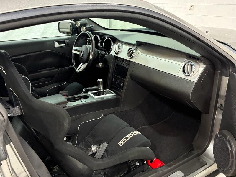 Ford Mustang GT Premium 2D Coupe 2009
