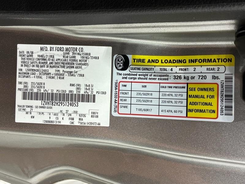 Ford Mustang GT Premium 2D Coupe 2009