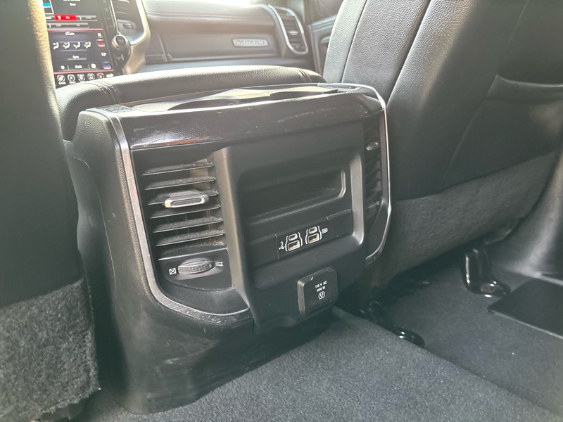 RAM 2500 Laramie Crew Cab SWB 4WD 2019