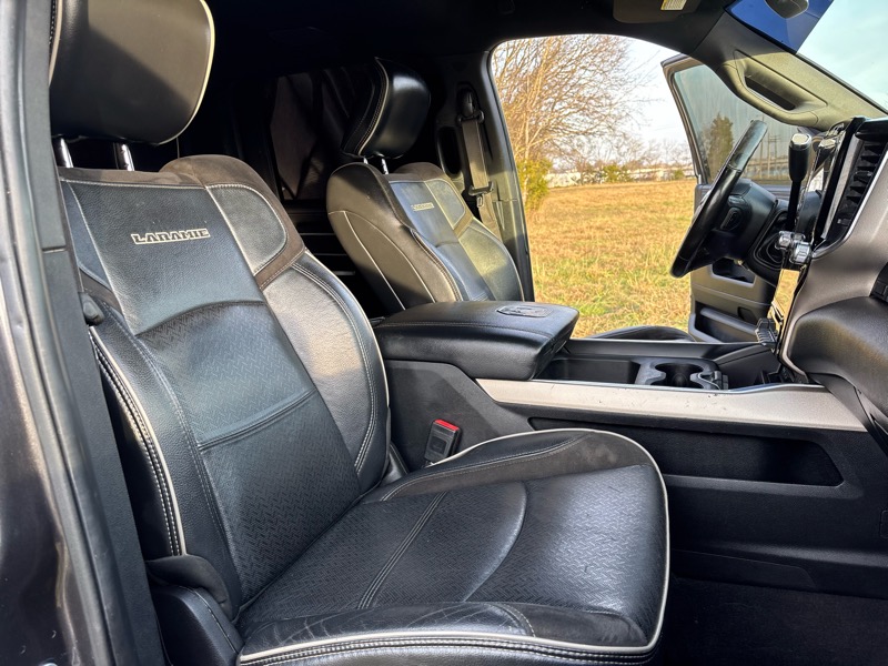 RAM 2500 Laramie Crew Cab SWB 4WD 2019