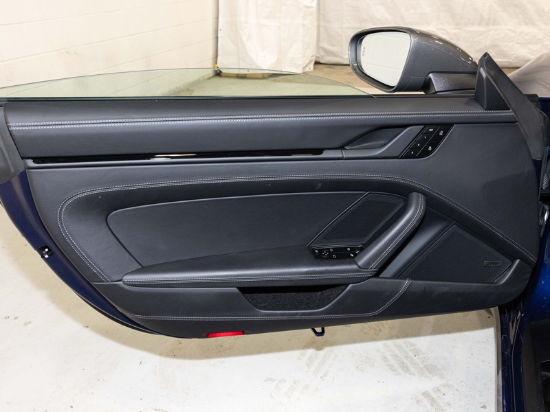 Porsche 911 Carrera T Coupe 2024