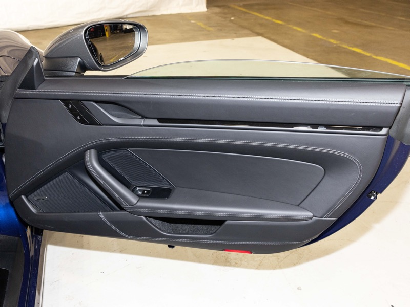 Porsche 911 Carrera T Coupe 2024