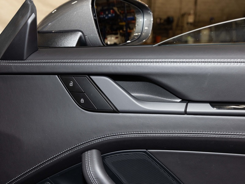 Porsche 911 Carrera T Coupe 2024