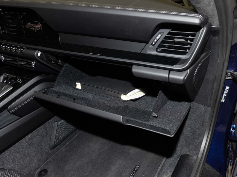 Porsche 911 Carrera T Coupe 2024