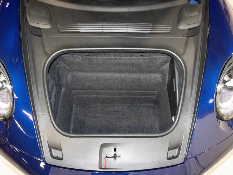 Porsche 911 Carrera T Coupe 2024