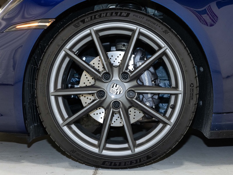 Porsche 911 Carrera T Coupe 2024