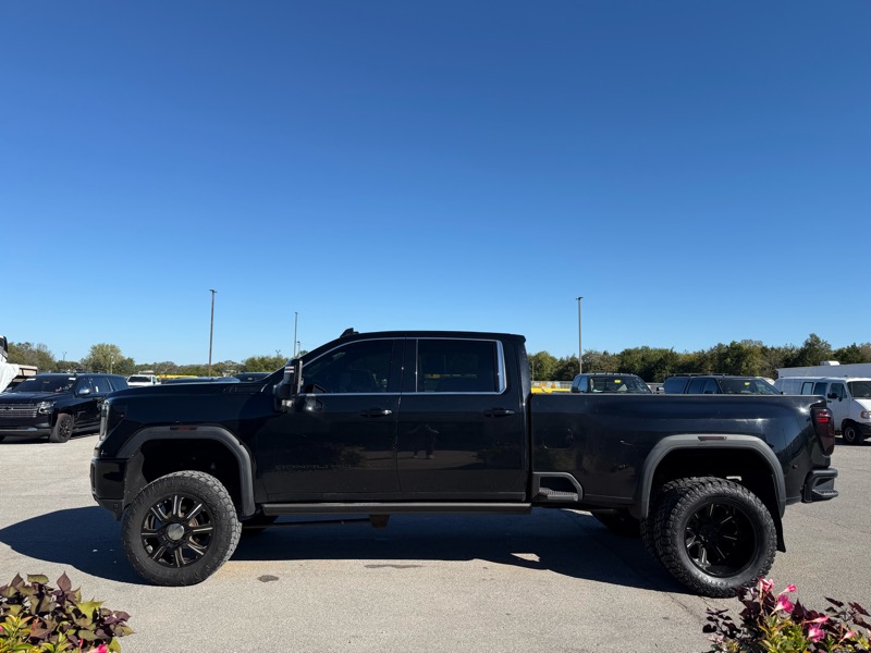 GMC Sierra 3500HD Denali Crew Cab 4WD 2021 GMC Sierra 3500HD Denali Crew Cab 4WD 2021
