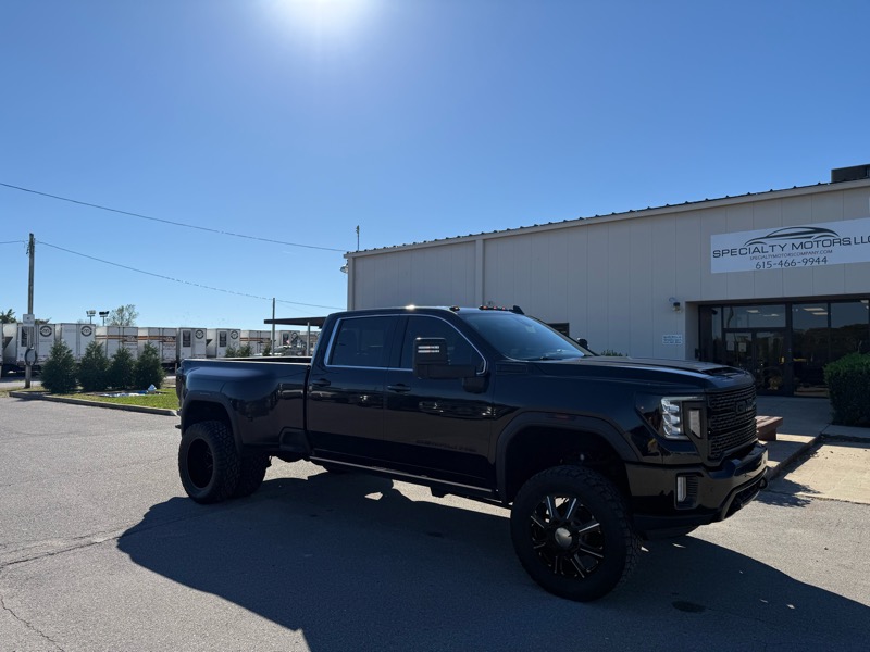 GMC Sierra 3500HD Denali Crew Cab 4WD 2021 GMC Sierra 3500HD Denali Crew Cab 4WD 2021