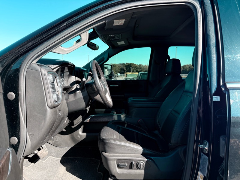 GMC Sierra 3500HD Denali Crew Cab 4WD 2021 GMC Sierra 3500HD Denali Crew Cab 4WD 2021