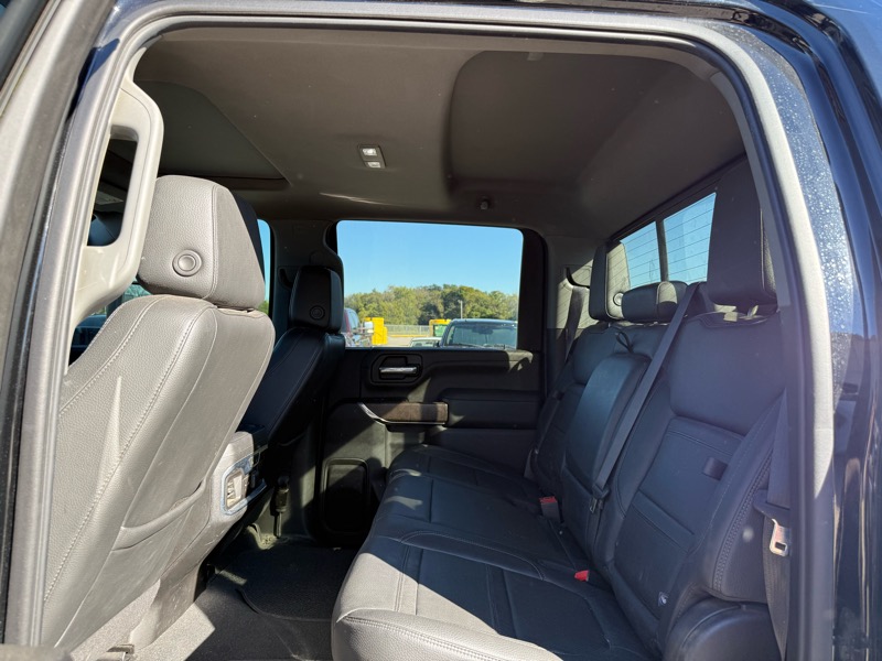 GMC Sierra 3500HD Denali Crew Cab 4WD 2021 GMC Sierra 3500HD Denali Crew Cab 4WD 2021