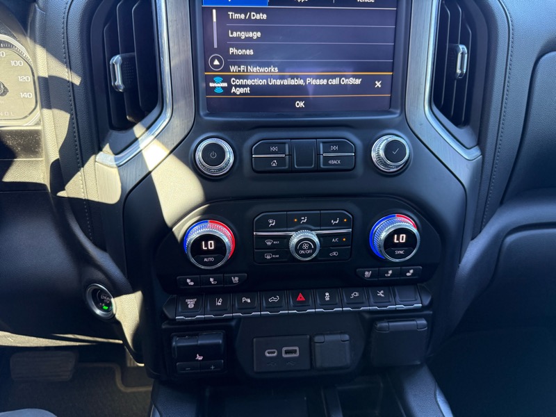 GMC Sierra 3500HD Denali Crew Cab 4WD 2021 GMC Sierra 3500HD Denali Crew Cab 4WD 2021