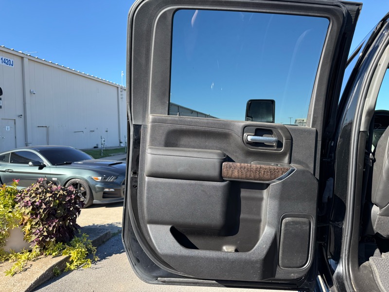 GMC Sierra 3500HD Denali Crew Cab 4WD 2021 GMC Sierra 3500HD Denali Crew Cab 4WD 2021