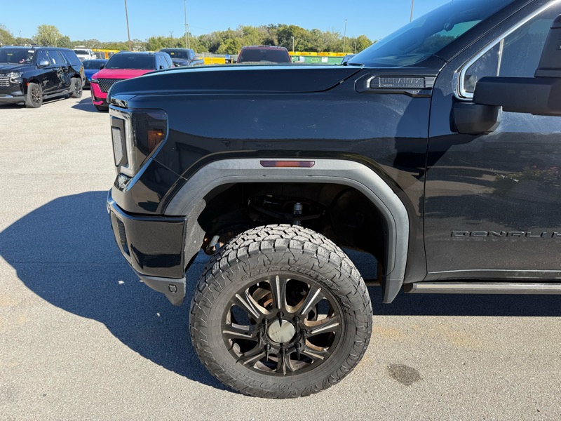 GMC Sierra 3500HD Denali Crew Cab 4WD 2021 GMC Sierra 3500HD Denali Crew Cab 4WD 2021