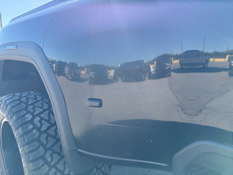 GMC Sierra 3500HD Denali Crew Cab 4WD 2021 GMC Sierra 3500HD Denali Crew Cab 4WD 2021