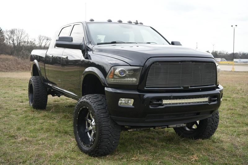 RAM 3500 Laramie Mega Cab 4WD 2014