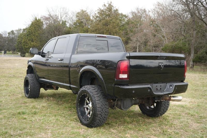 RAM 3500 Laramie Mega Cab 4WD 2014