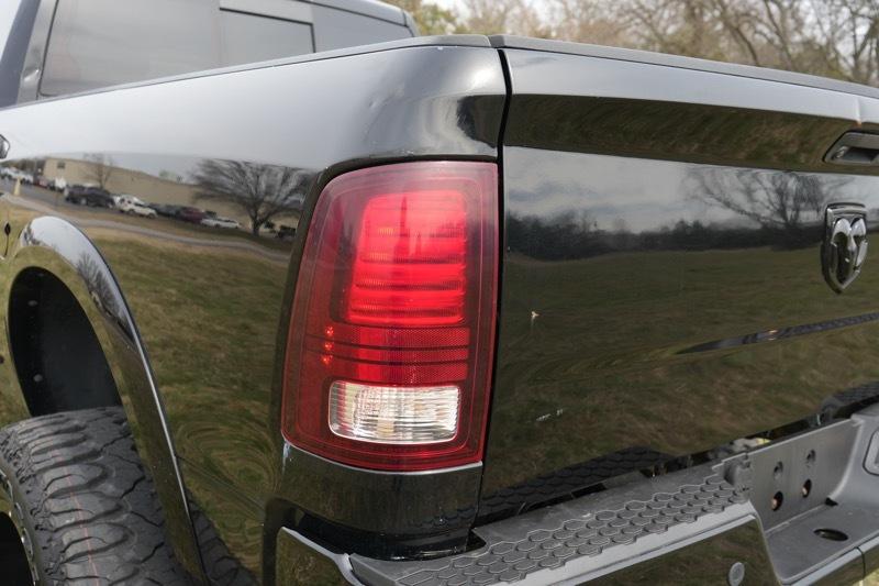 RAM 3500 Laramie Mega Cab 4WD 2014