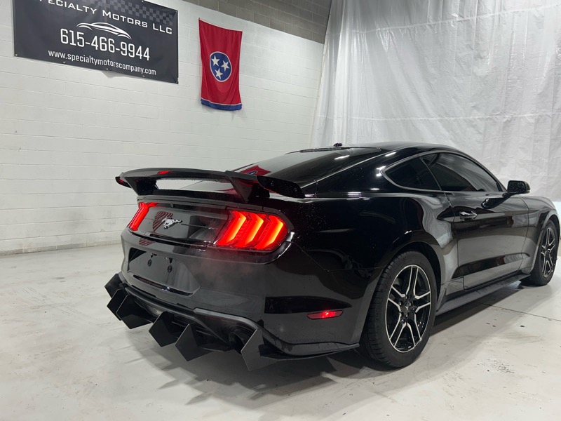 Ford Mustang EcoBoost Coupe 2019