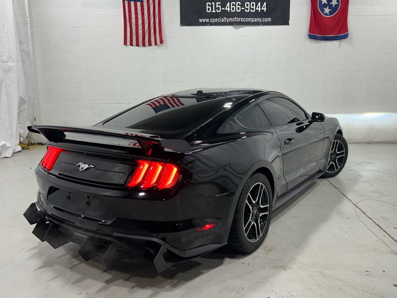 Ford Mustang EcoBoost Coupe 2019