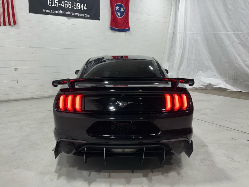 Ford Mustang EcoBoost Coupe 2019