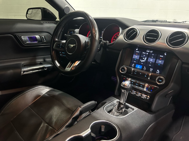 Ford Mustang EcoBoost Coupe 2019