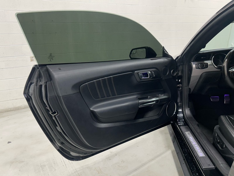 Ford Mustang EcoBoost Coupe 2019