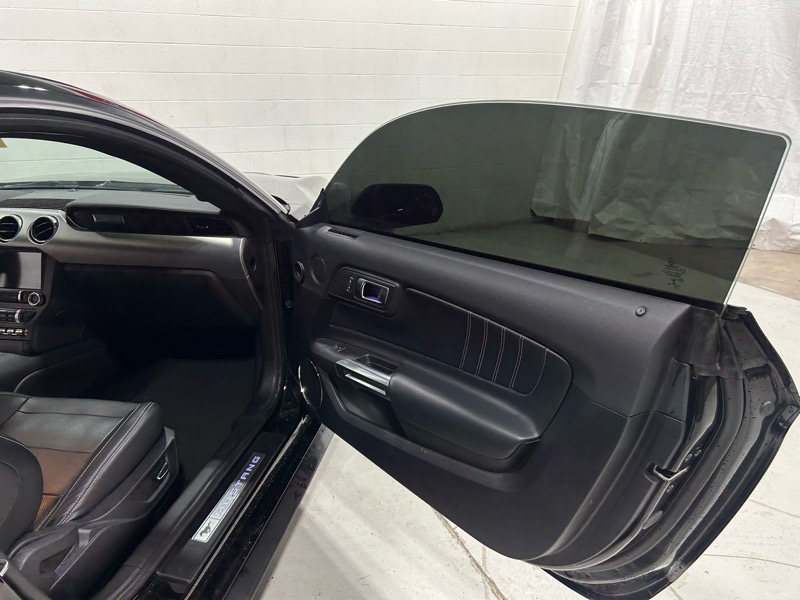 Ford Mustang EcoBoost Coupe 2019