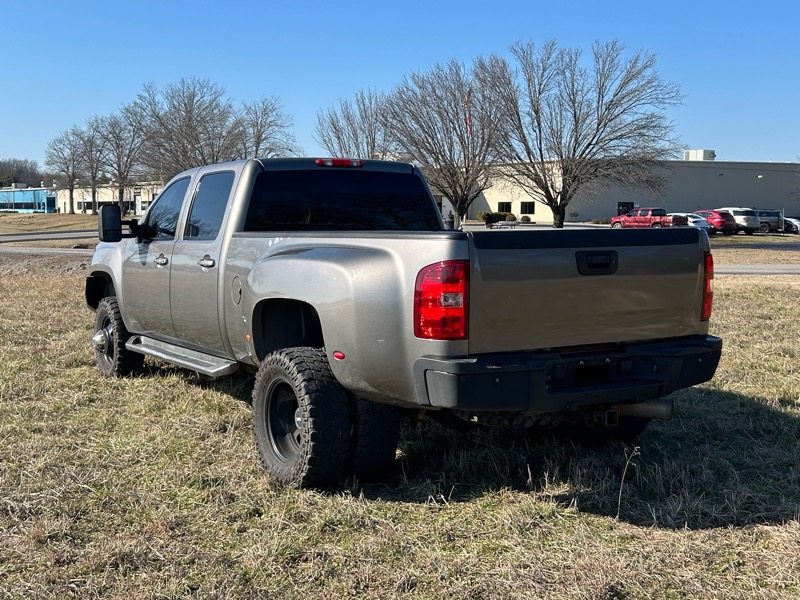 GMC Sierra 3500HD SLT Crew Cab DRW 4WD 2008
