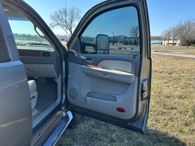 GMC Sierra 3500HD SLT Crew Cab DRW 4WD 2008