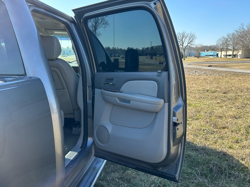 GMC Sierra 3500HD SLT Crew Cab DRW 4WD 2008